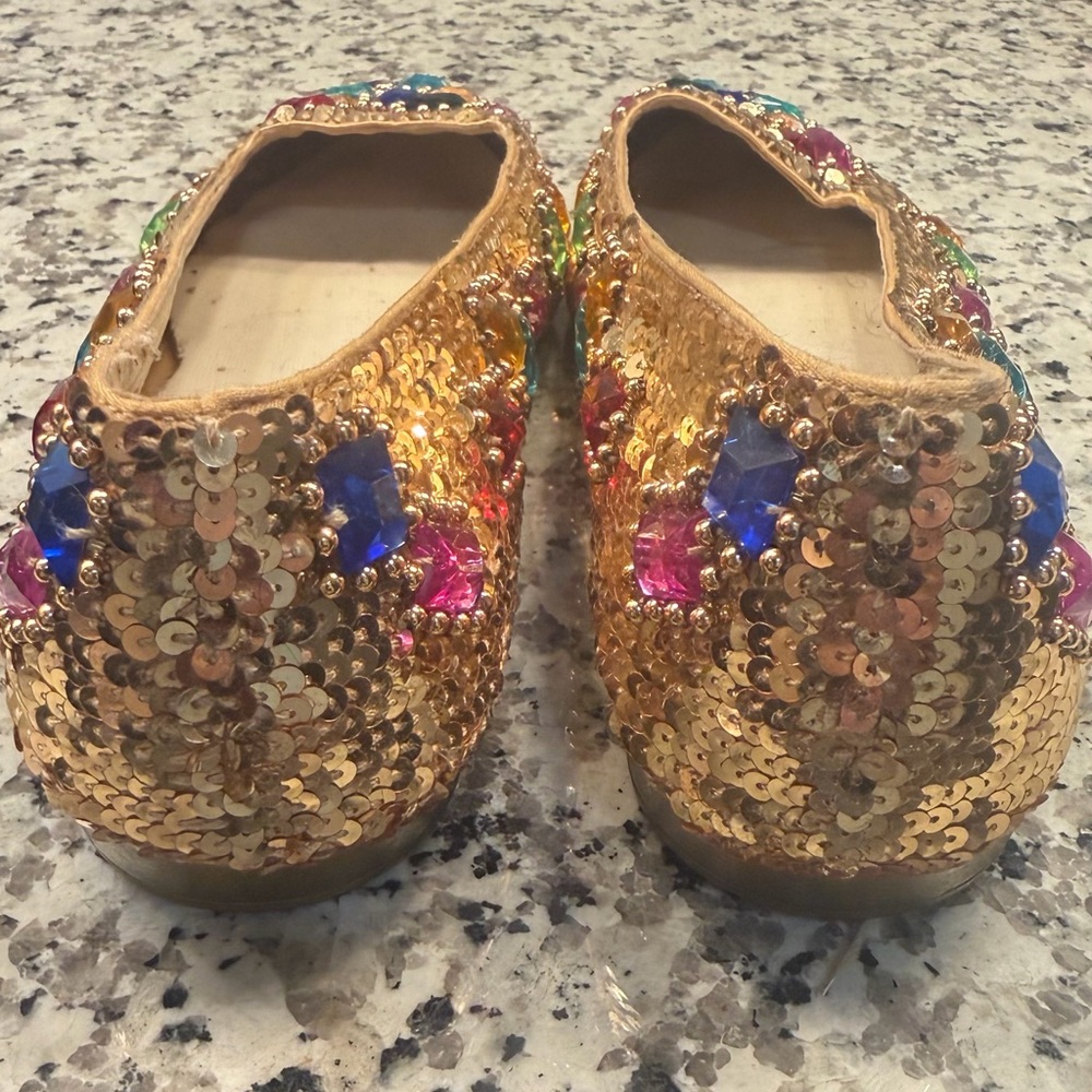 The sky's the limited Women’s Caparros vintage sequin jeweled flats size 8.5 - Picture 3 of 6